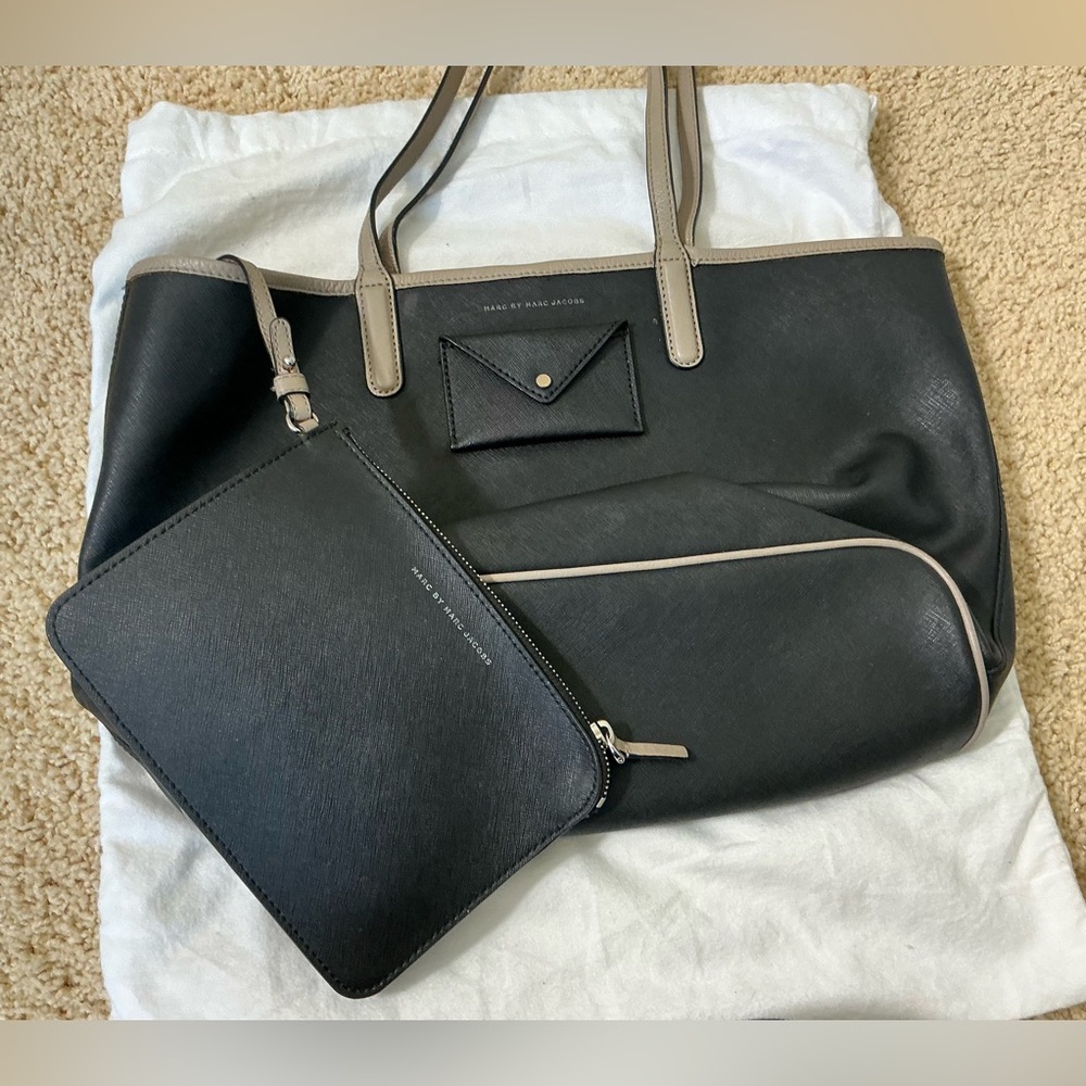 Marc By Marc Jacobs Black and Tan Tote Bag